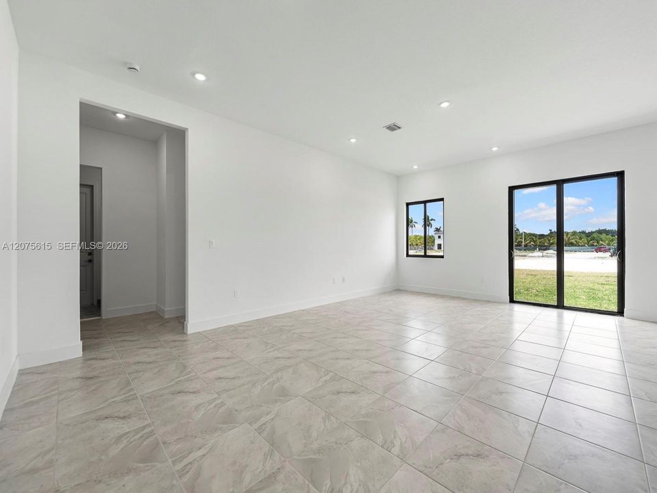 For Sale: $794,990 (5 beds, 4 baths, 3345 Square Feet)