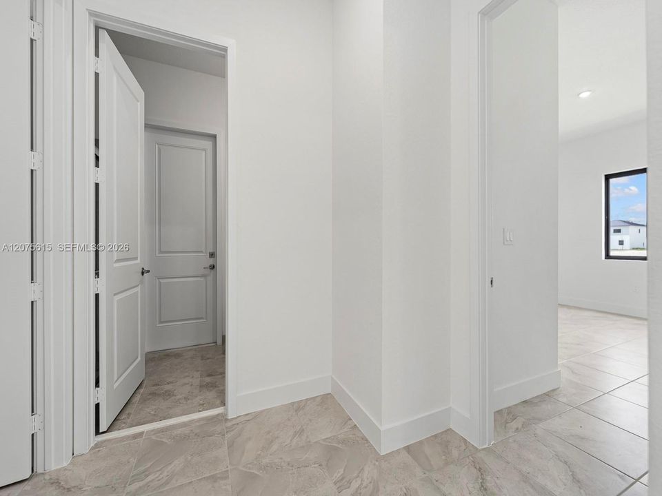For Sale: $794,990 (5 beds, 4 baths, 3345 Square Feet)
