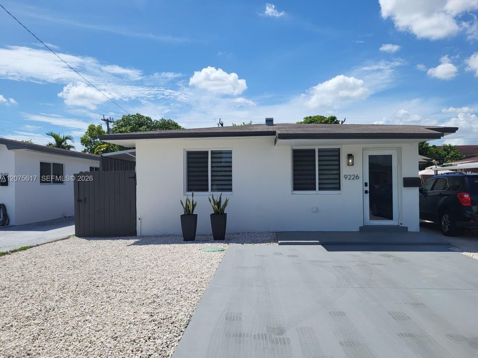 For Rent: $3,100 (2 beds, 2 baths, 0 Square Feet)