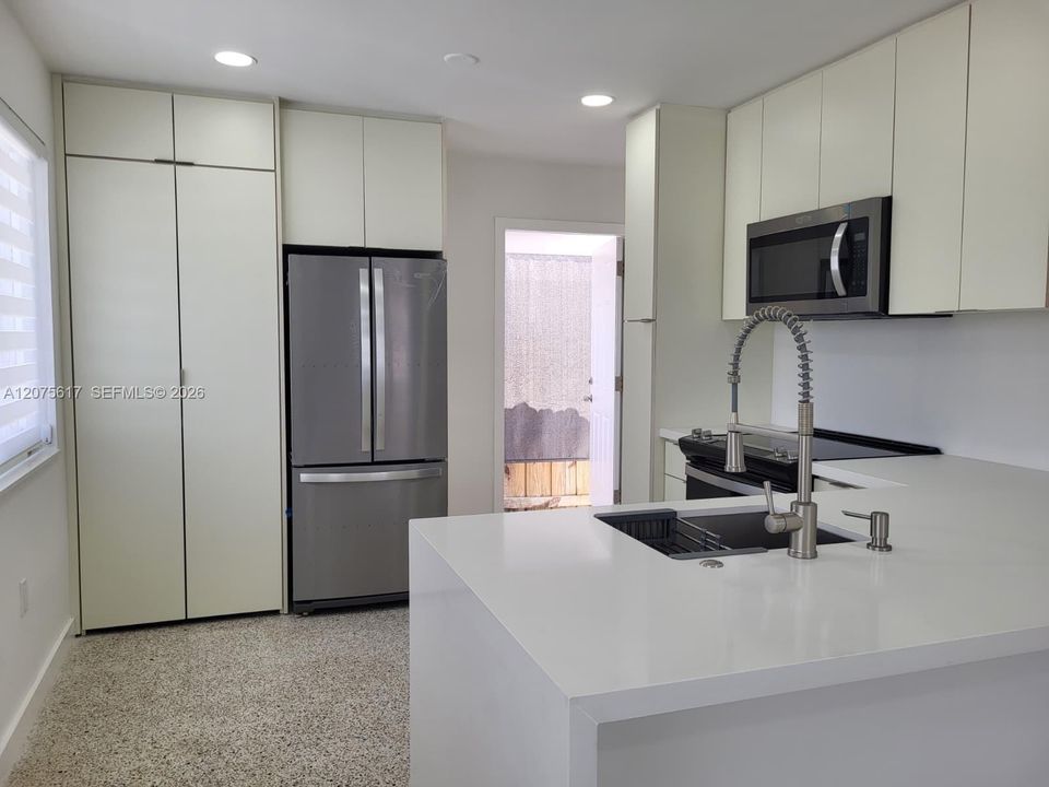 For Rent: $3,100 (2 beds, 2 baths, 0 Square Feet)