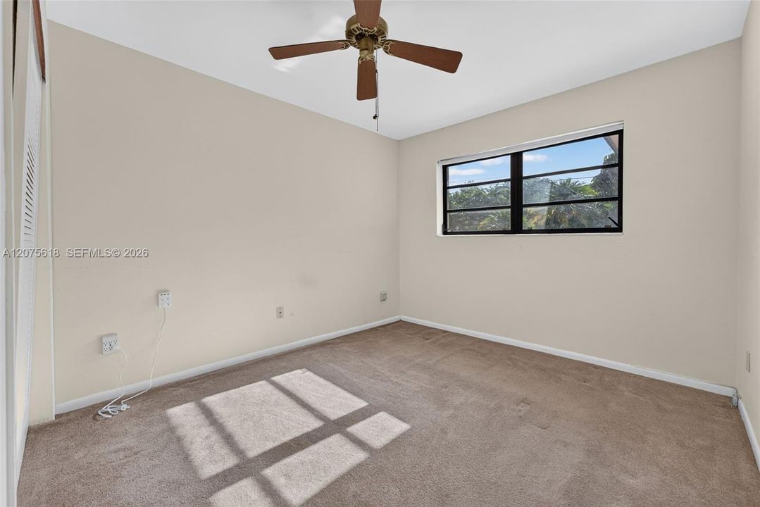 For Sale: $650,000 (4 beds, 2 baths, 1765 Square Feet)