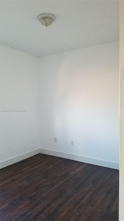 En Renta: $5,000 (5 camas, 3 baños, 3129 Pies cuadrados)