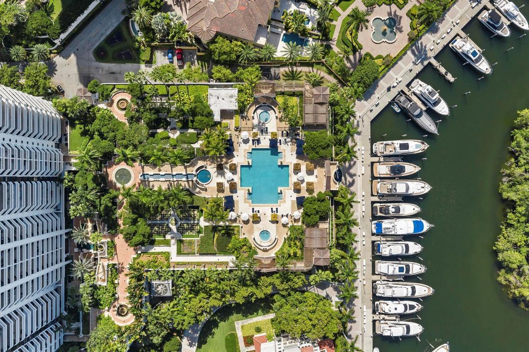 2000 Island Blvd #903DJI_20260818160503_