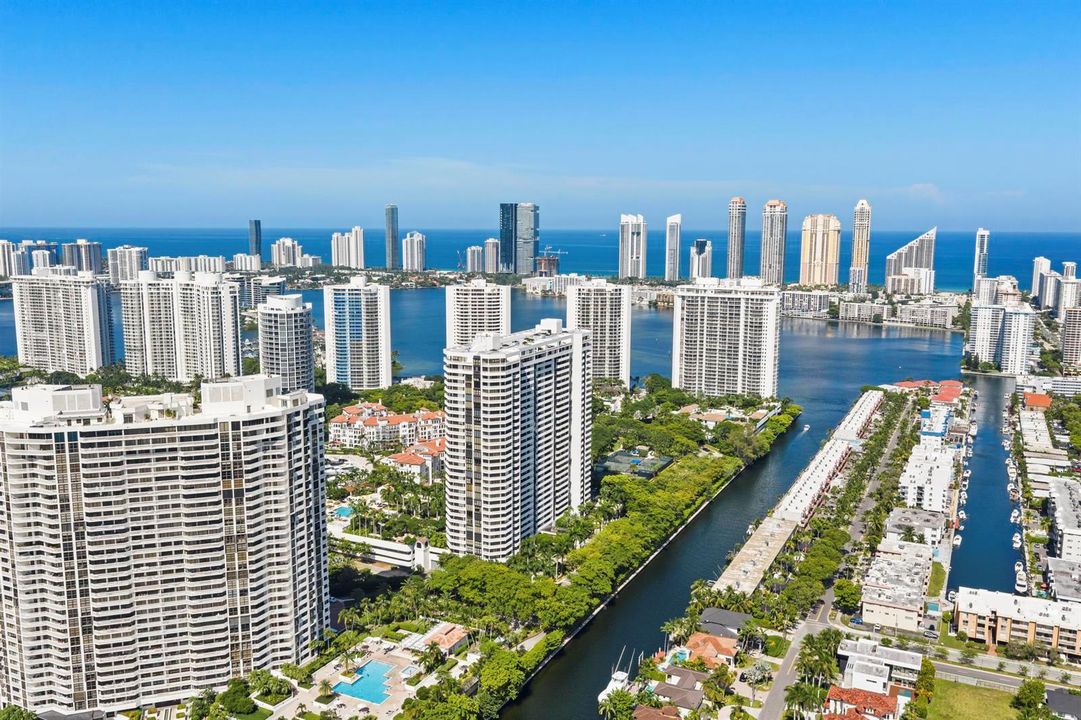 2000 Island Blvd #903DJI_20260818160632_
