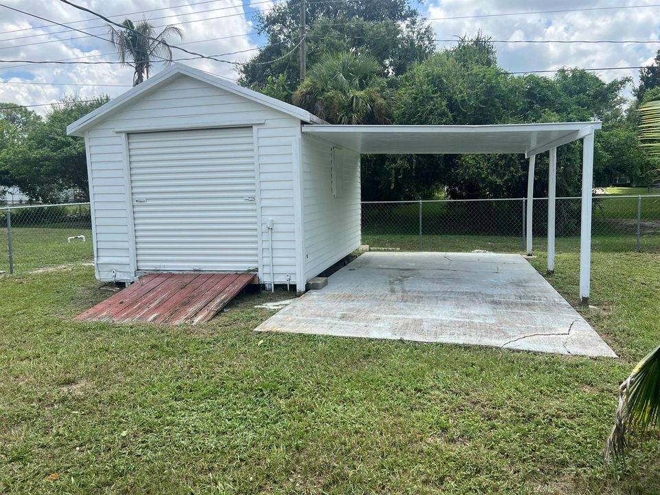 Shed