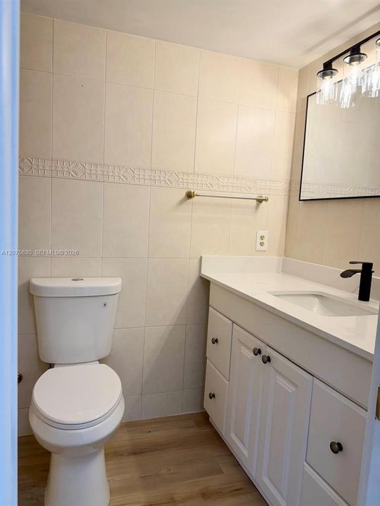 For Rent: $2,500 (2 beds, 2 baths, 1013 Square Feet)