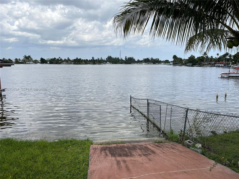 For Rent: $3,600 (3 beds, 2 baths, 3436 Square Feet)