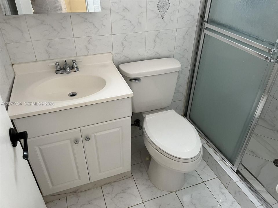 For Rent: $3,600 (3 beds, 2 baths, 3436 Square Feet)