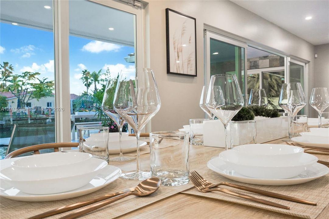 For Rent: $9,000 (3 beds, 3 baths, 1735 Square Feet)