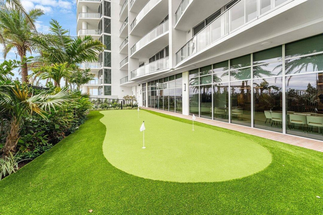 045-220LakeShoreDrive-702-LakePark-FL-33