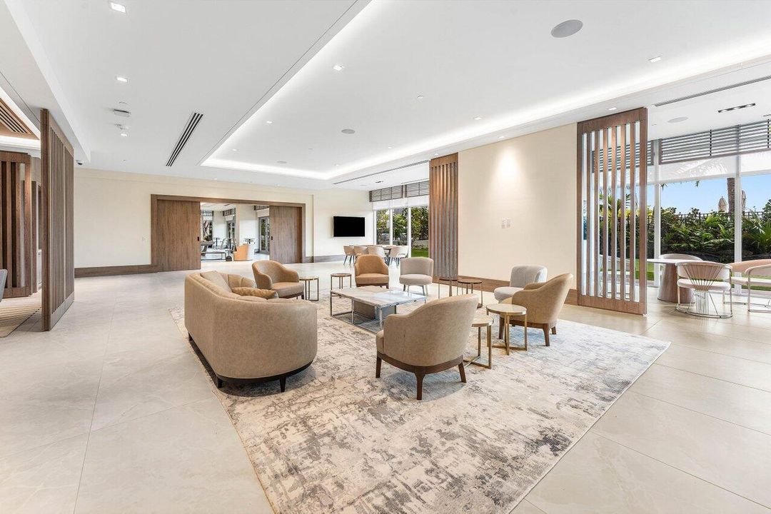 039-220LakeShoreDrive-702-LakePark-FL-33
