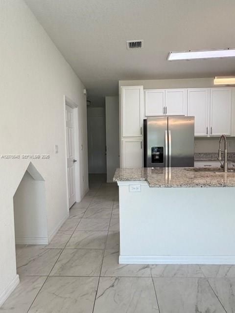 For Rent: $3,100 (3 beds, 2 baths, 1418 Square Feet)