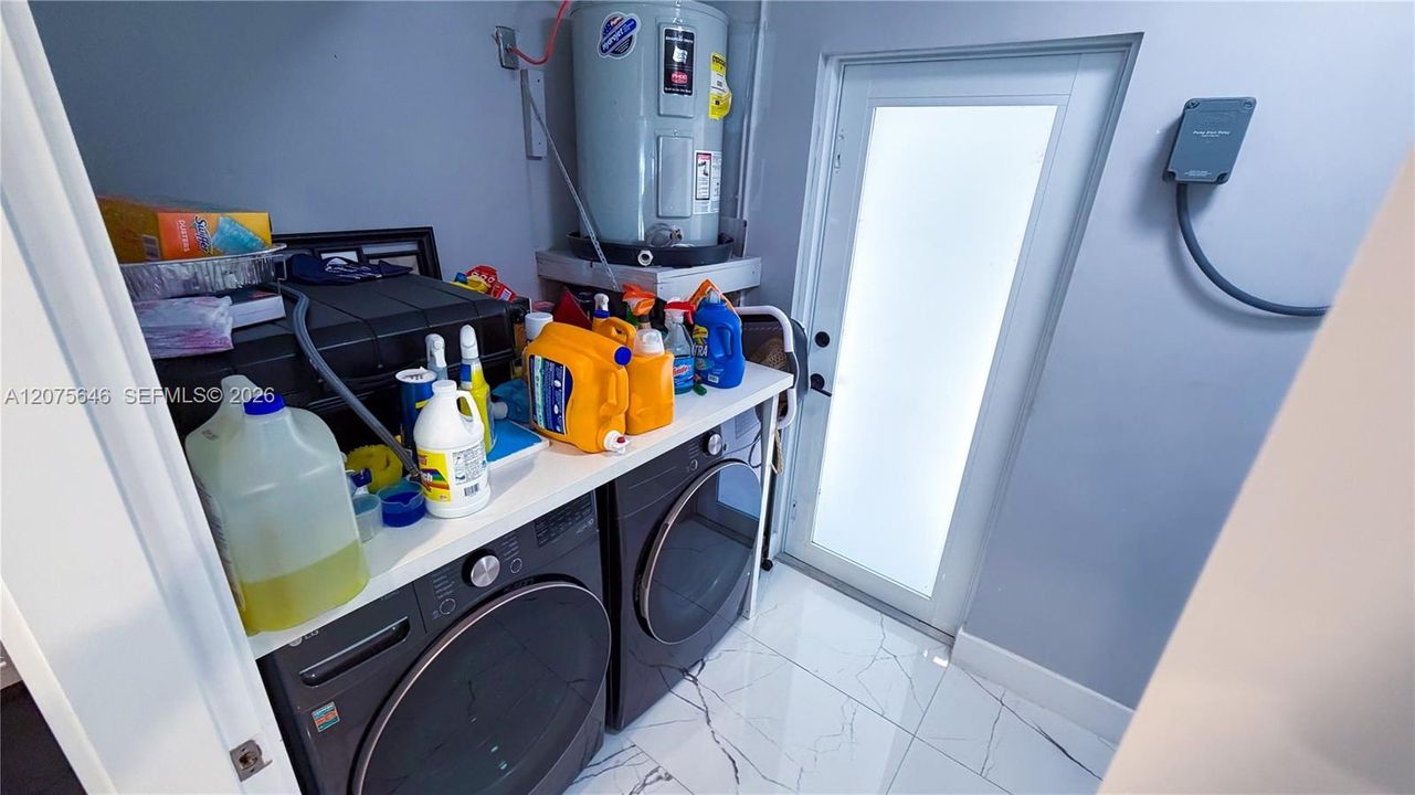En Renta: $4,000 (3 camas, 2 baños, 1534 Pies cuadrados)