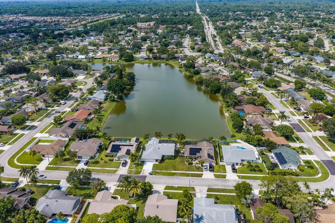 217PARKWOODDRSROYALPALMBEACH-27