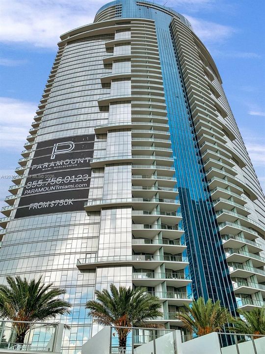 For Rent: $7,350 (2 beds, 3 baths, 1547 Square Feet)