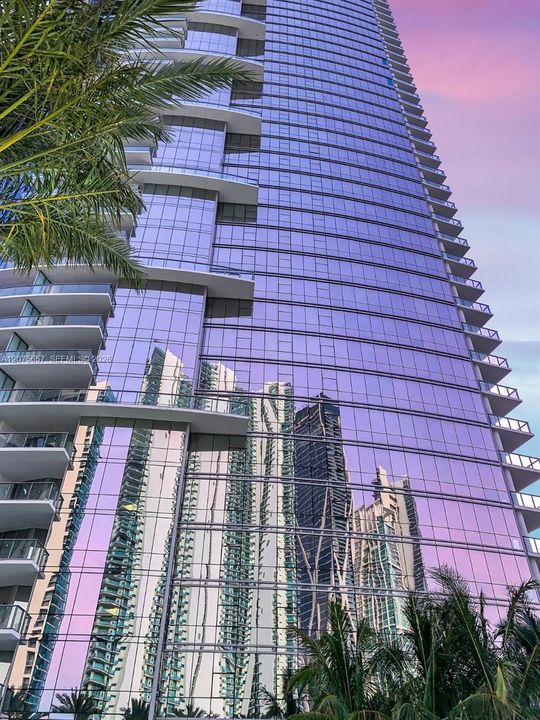 For Rent: $7,350 (2 beds, 3 baths, 1547 Square Feet)