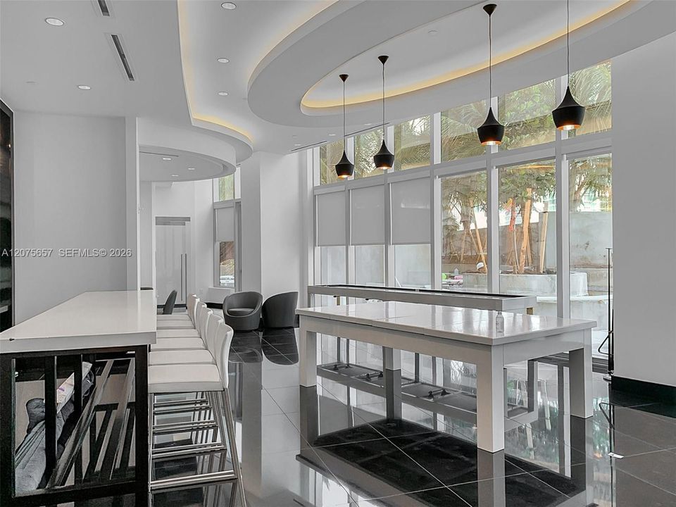 For Rent: $7,350 (2 beds, 3 baths, 1547 Square Feet)