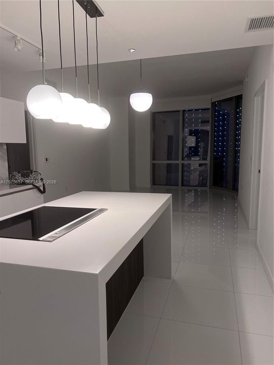 For Rent: $7,350 (2 beds, 3 baths, 1547 Square Feet)