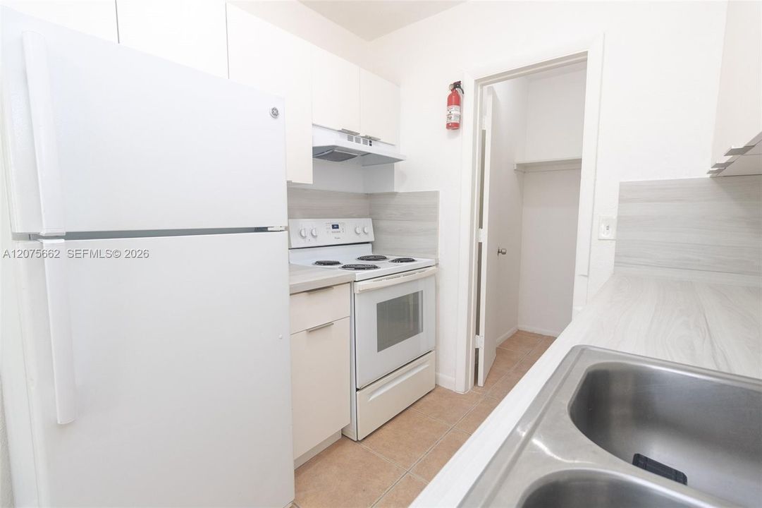 En Renta: $1,600 (1 camas, 1 baños, 0 Pies cuadrados)