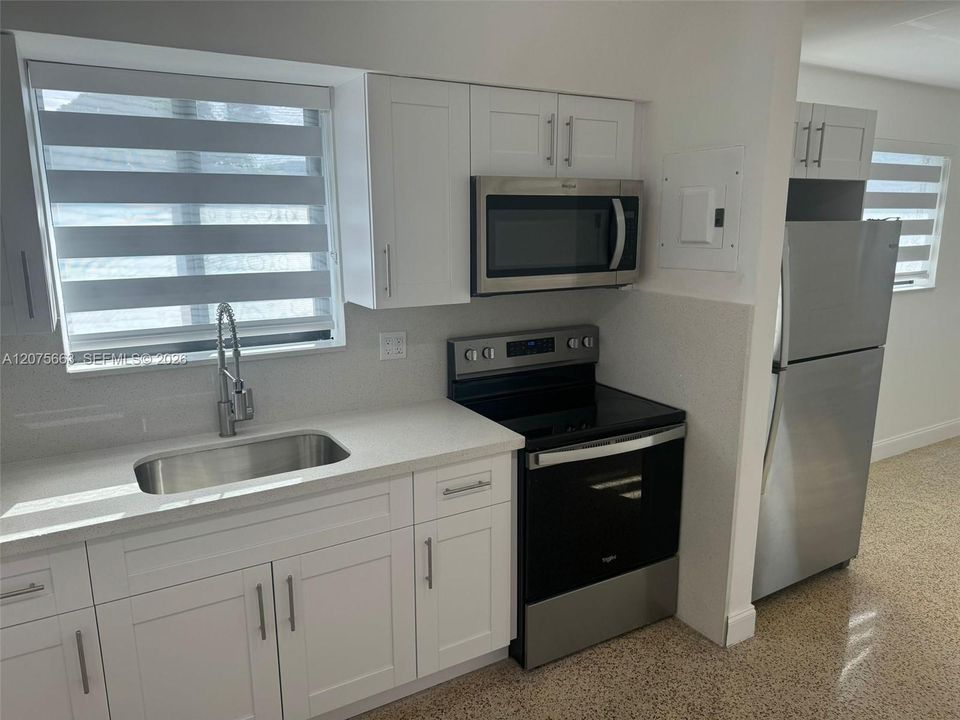 En Venta: $725,000 (0 camas, 0 baños, 1450 Pies cuadrados)