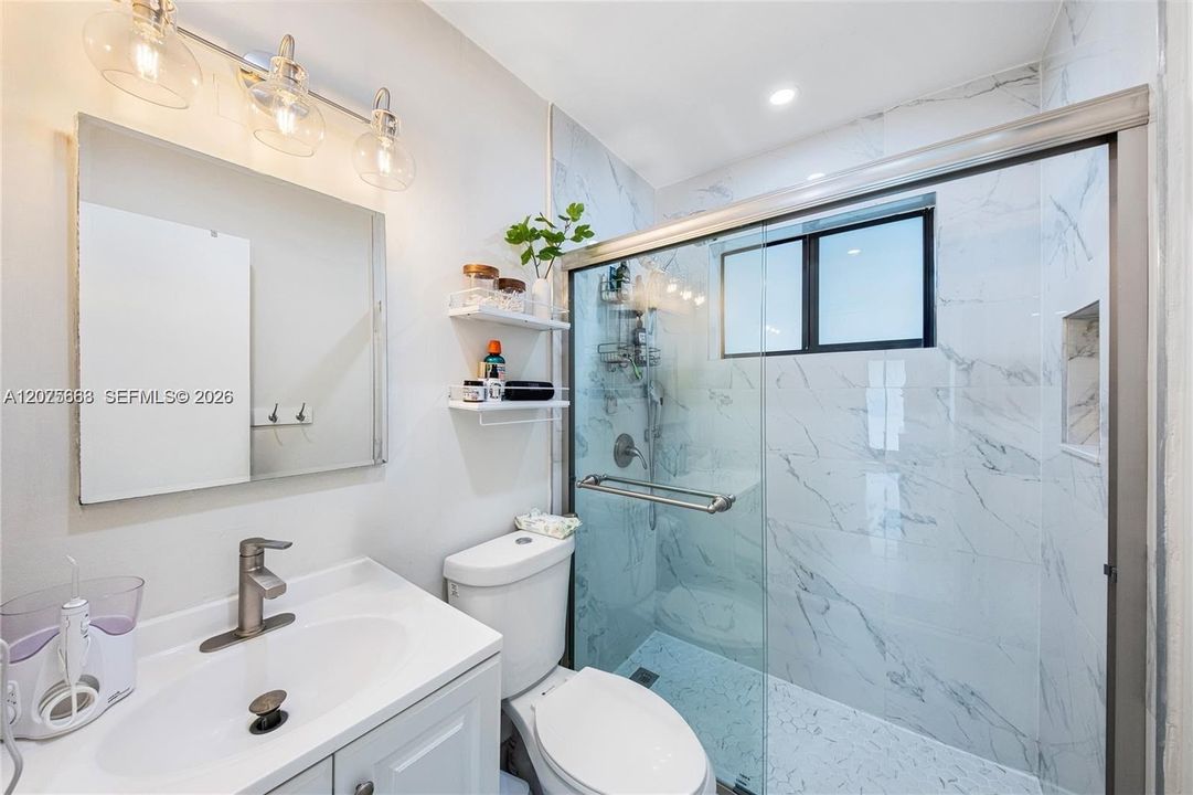 En Venta: $725,000 (0 camas, 0 baños, 1450 Pies cuadrados)