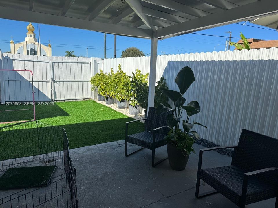 En Venta: $725,000 (0 camas, 0 baños, 1450 Pies cuadrados)