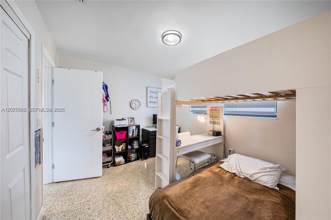 En Venta: $725,000 (0 camas, 0 baños, 1450 Pies cuadrados)