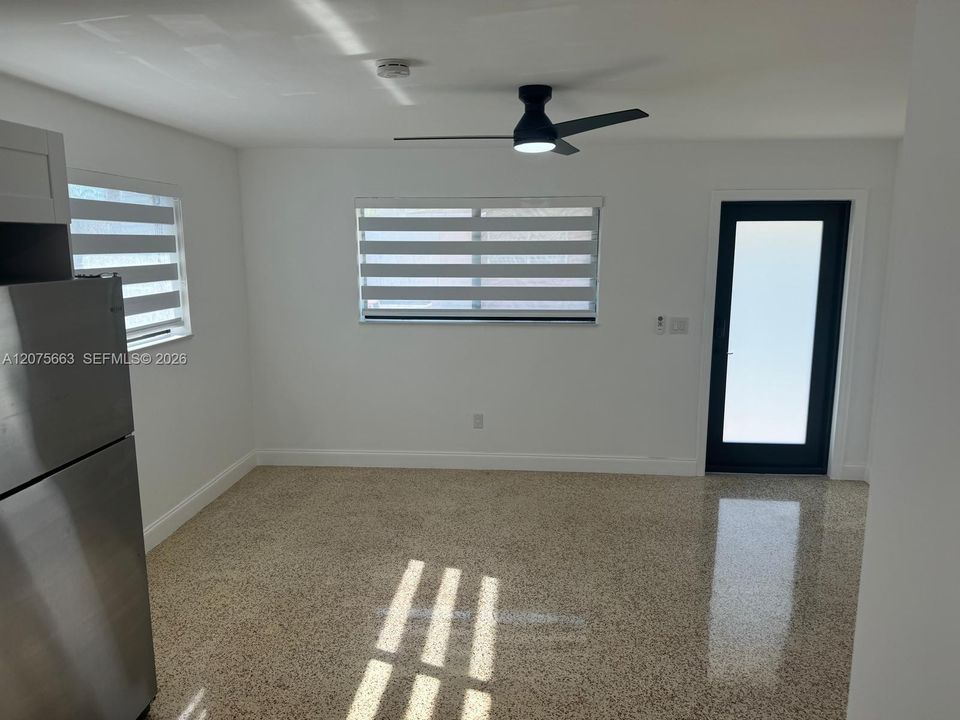 En Venta: $725,000 (0 camas, 0 baños, 1450 Pies cuadrados)