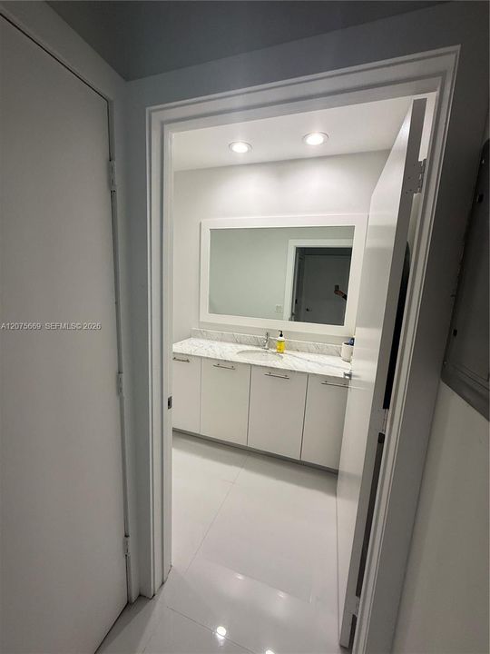 En Venta: $720,000 (2 camas, 2 baños, 1120 Pies cuadrados)