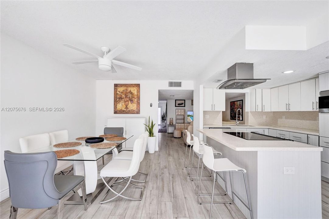 For Rent: $4,100 (3 beds, 2 baths, 1798 Square Feet)