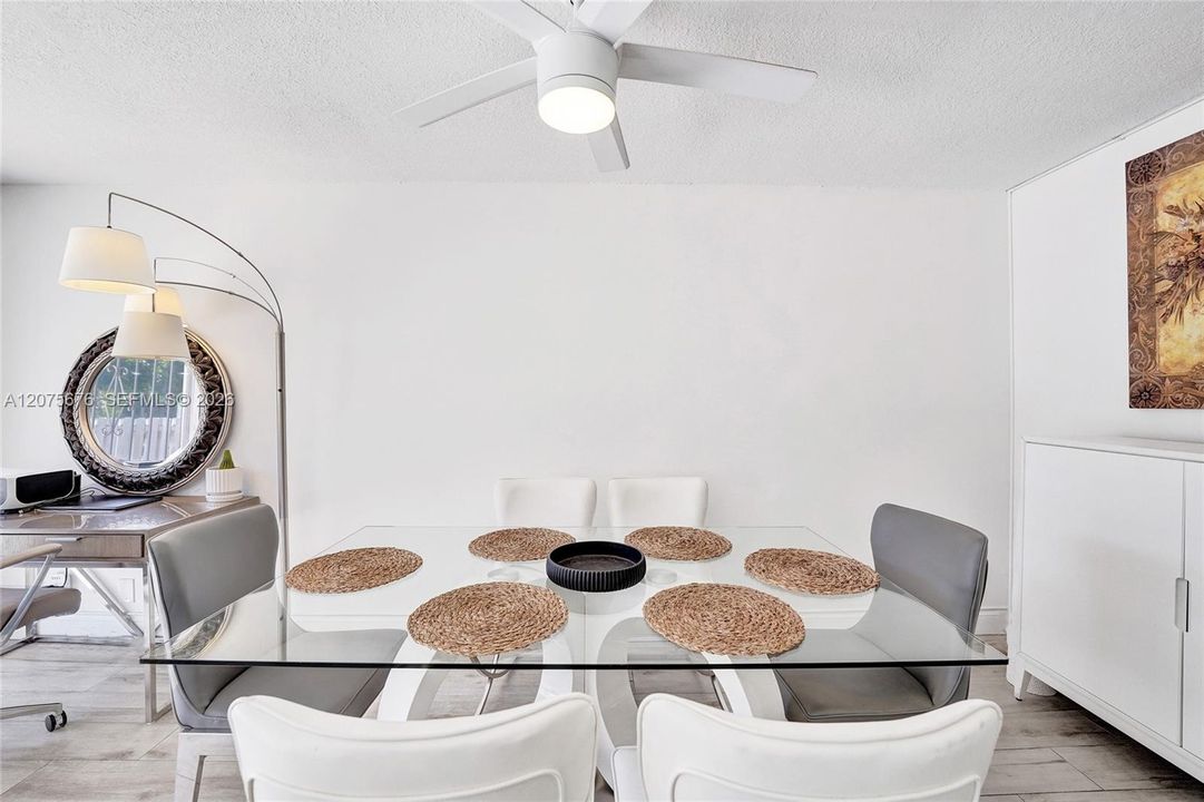 For Rent: $4,100 (3 beds, 2 baths, 1798 Square Feet)