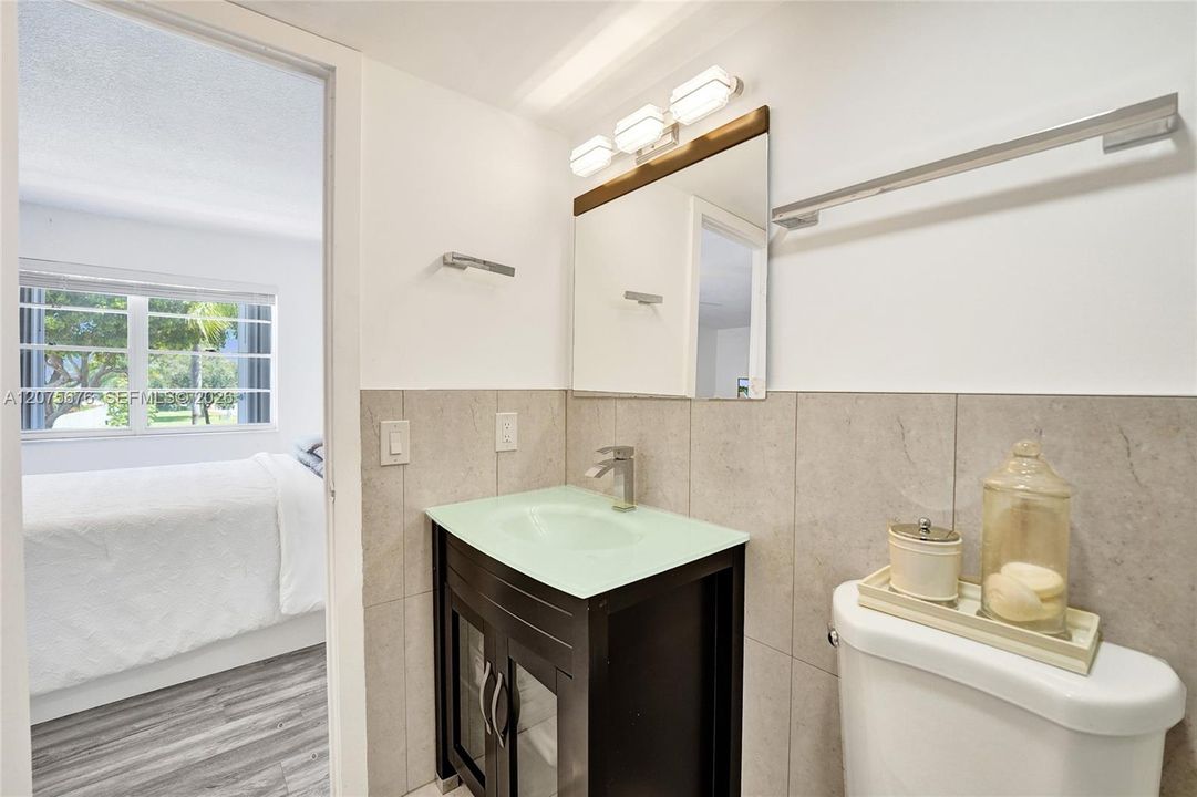 For Rent: $4,100 (3 beds, 2 baths, 1798 Square Feet)