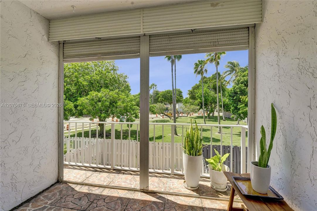 For Rent: $4,100 (3 beds, 2 baths, 1798 Square Feet)