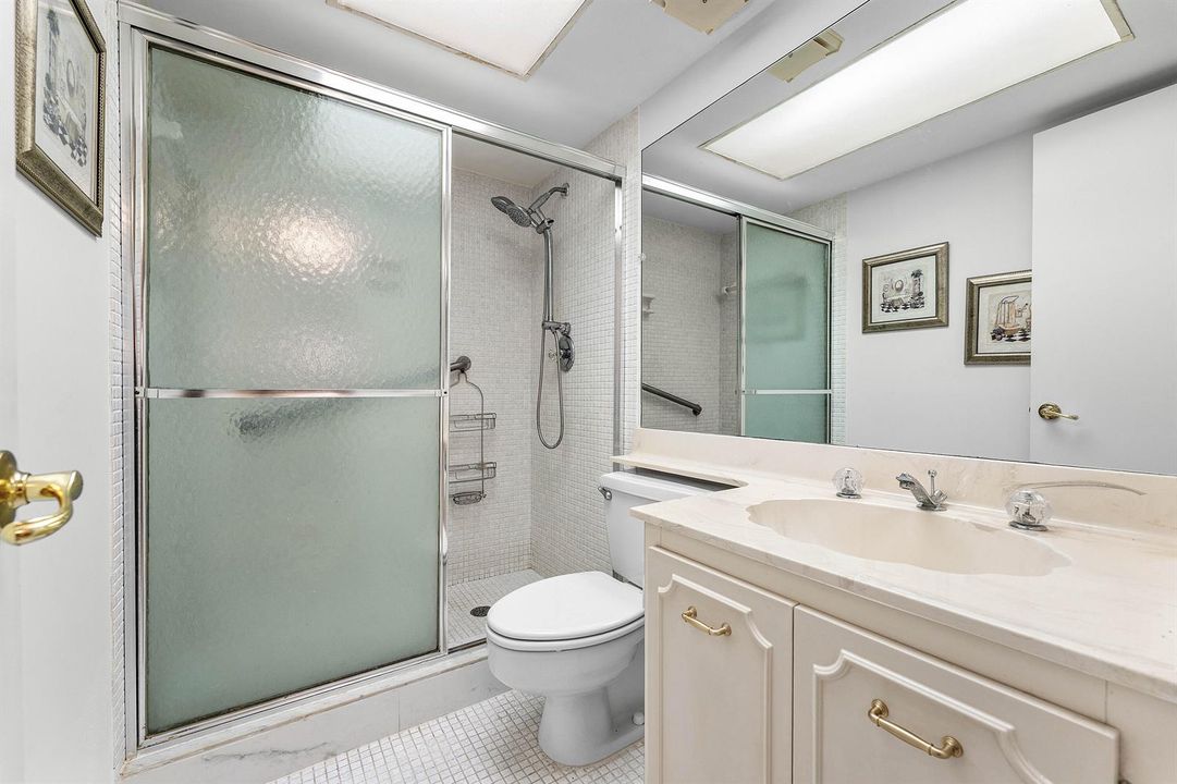 019-250JohnFKennedyDrive-107-Atlantis-FL