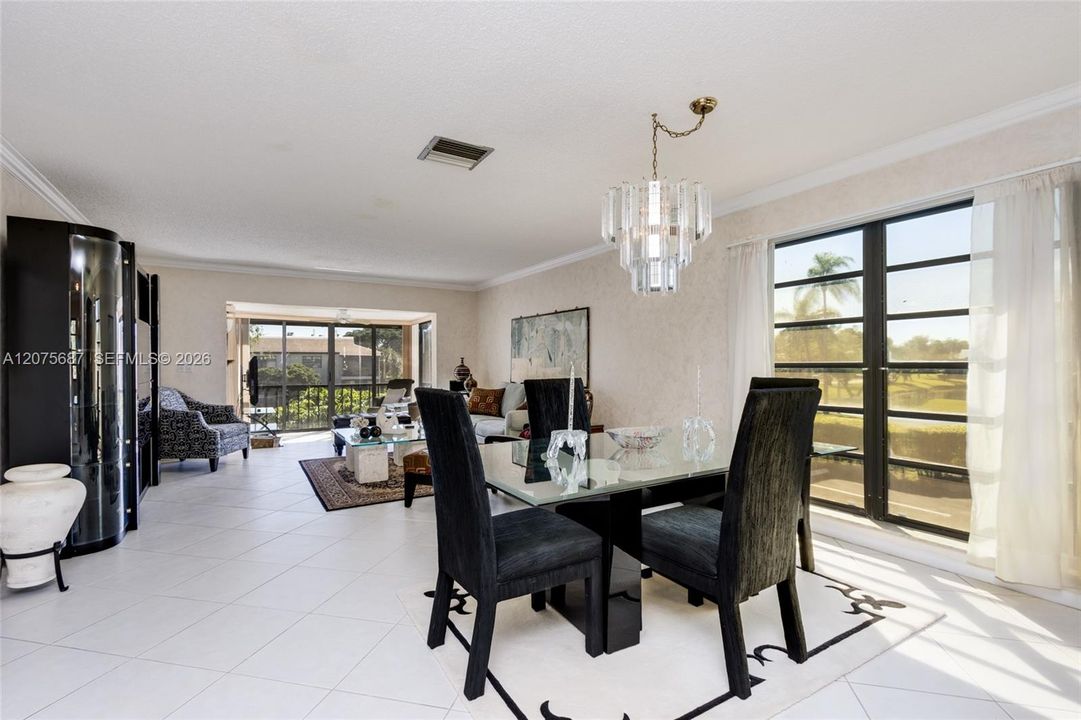 En Venta: $235,000 (2 camas, 2 baños, 1216 Pies cuadrados)