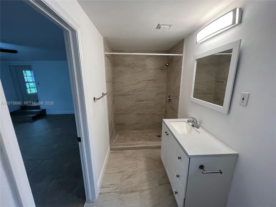 For Rent: $3,800 (3 beds, 2 baths, 2334 Square Feet)