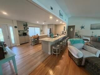 Family/Kitchen