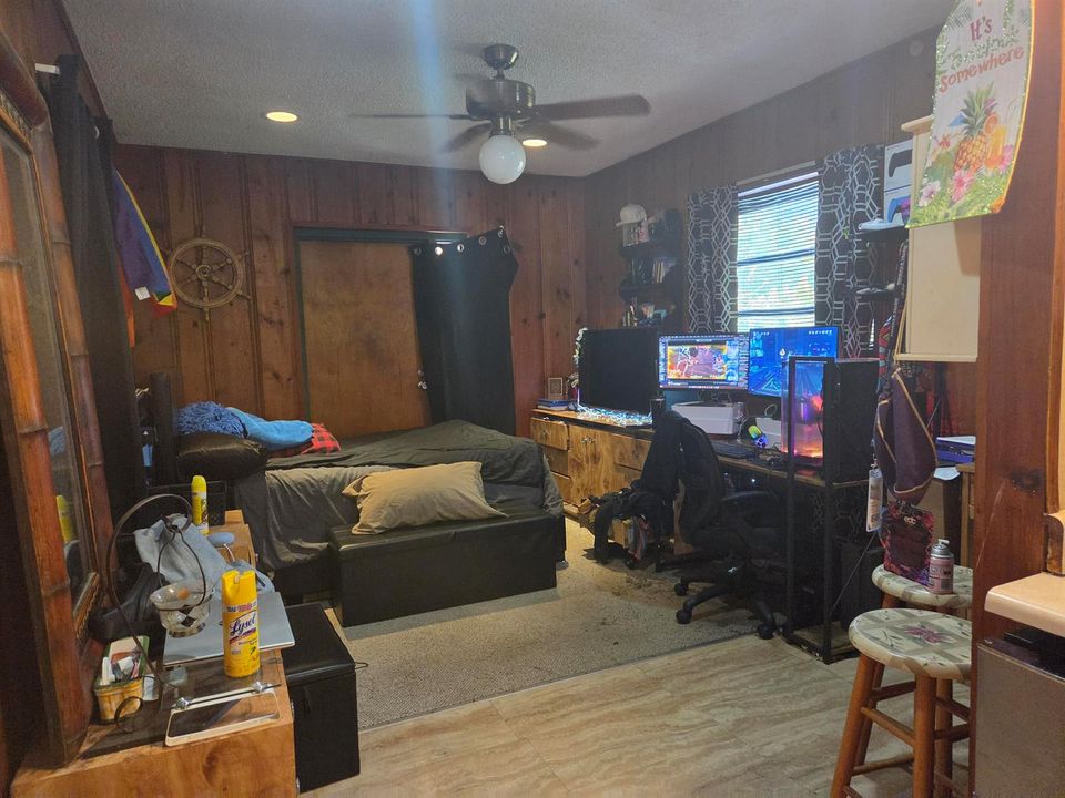 704-Unit2Studio