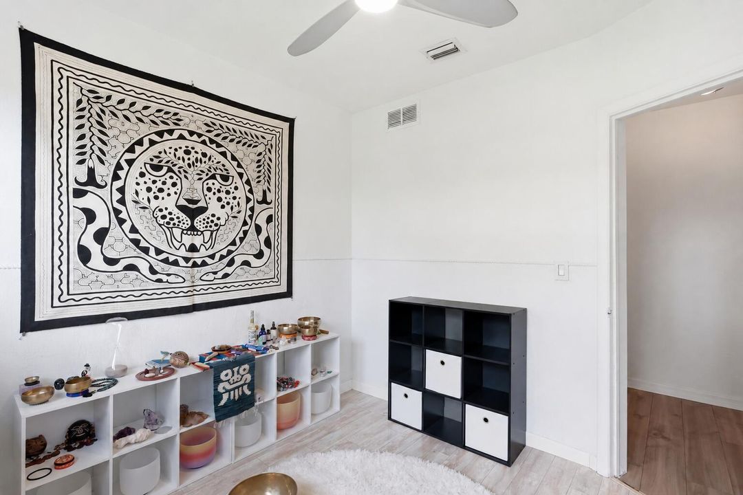 11_Flex_Room_Second_View