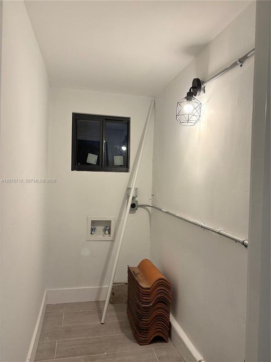 En Venta: $869,000 (2 camas, 2 baños, 1190 Pies cuadrados)