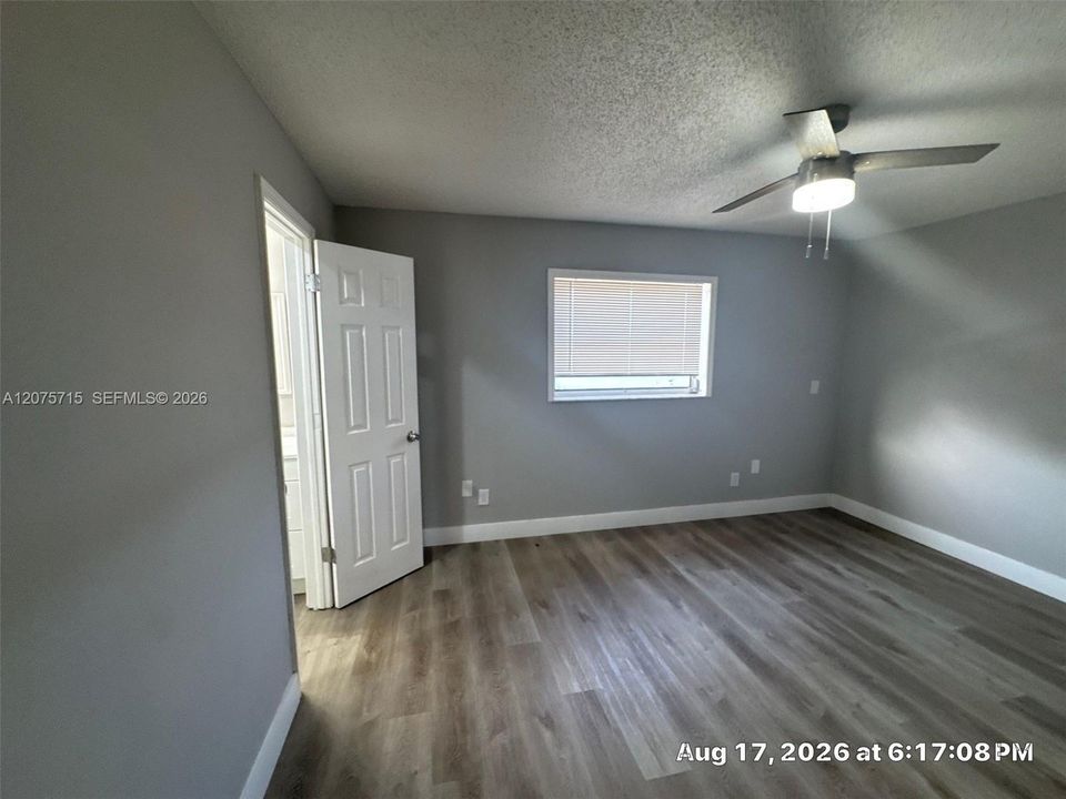 For Sale: $589,900 (4 beds, 2 baths, 1949 Square Feet)