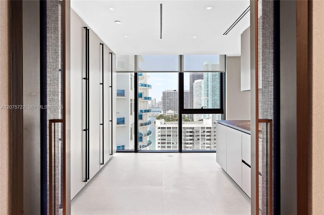 For Sale: $4,300,000 (3 beds, 3 baths, 3267 Square Feet)