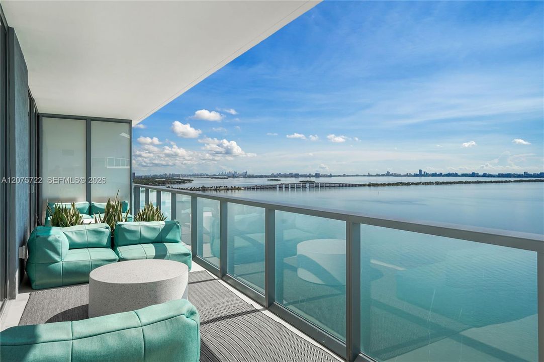 For Sale: $4,300,000 (3 beds, 3 baths, 3267 Square Feet)