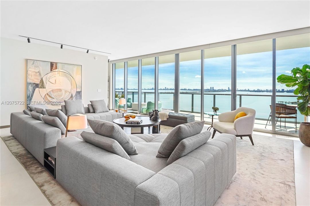 For Sale: $4,300,000 (3 beds, 3 baths, 3267 Square Feet)