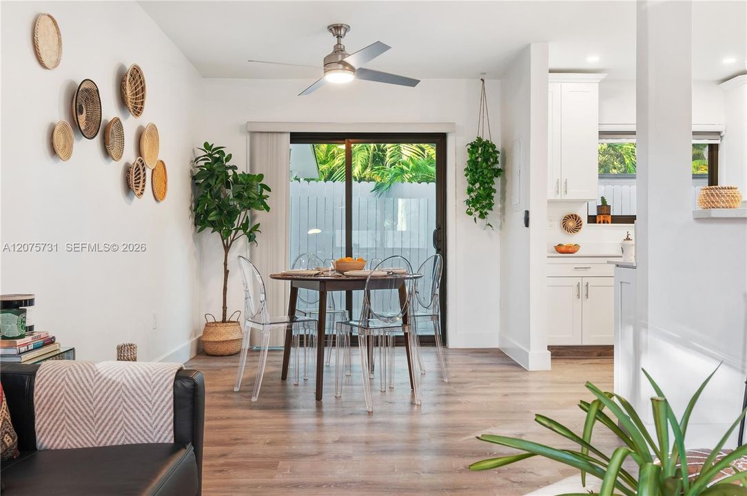 For Rent: $6,895 (2 beds, 2 baths, 1389 Square Feet)