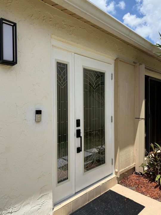 Impact door and sidelight