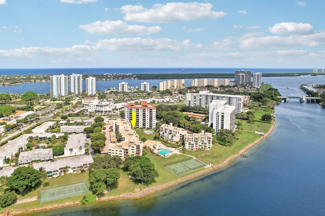 372 Golfview Rd 403