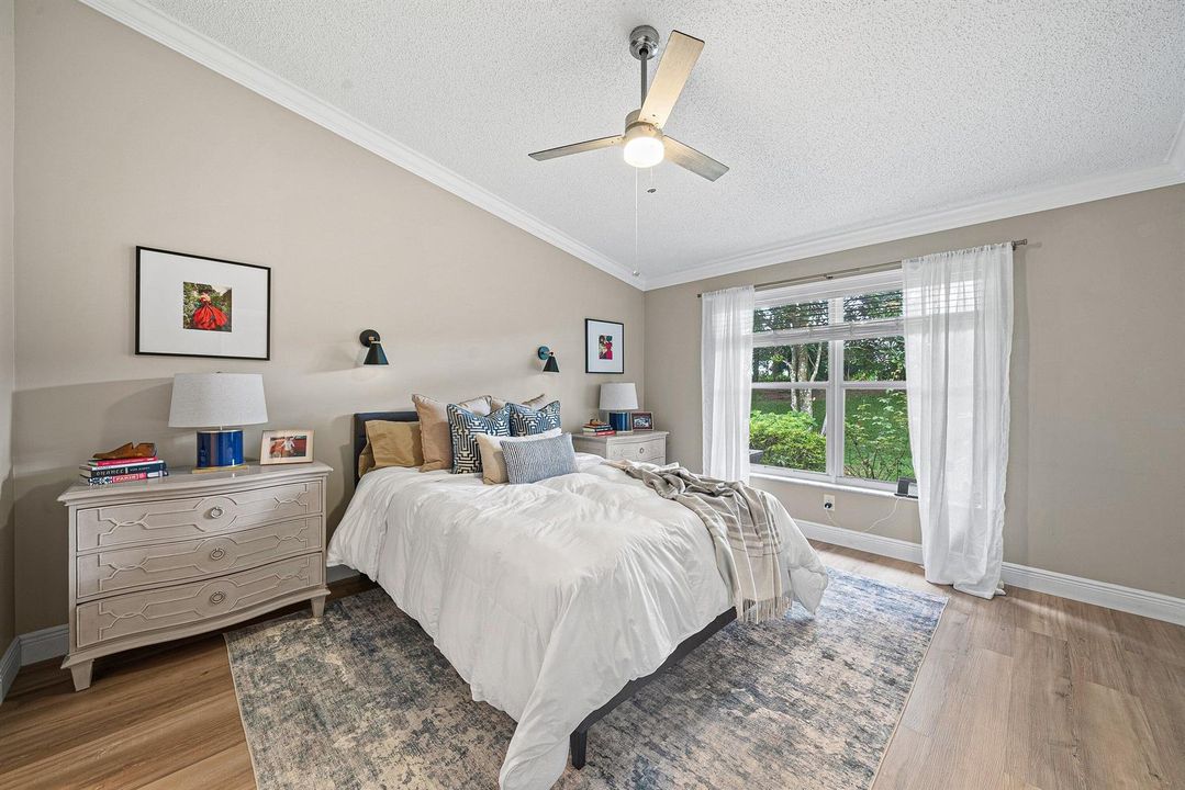 023-9444SwanseaLane-WestPalmBeach-FL-334