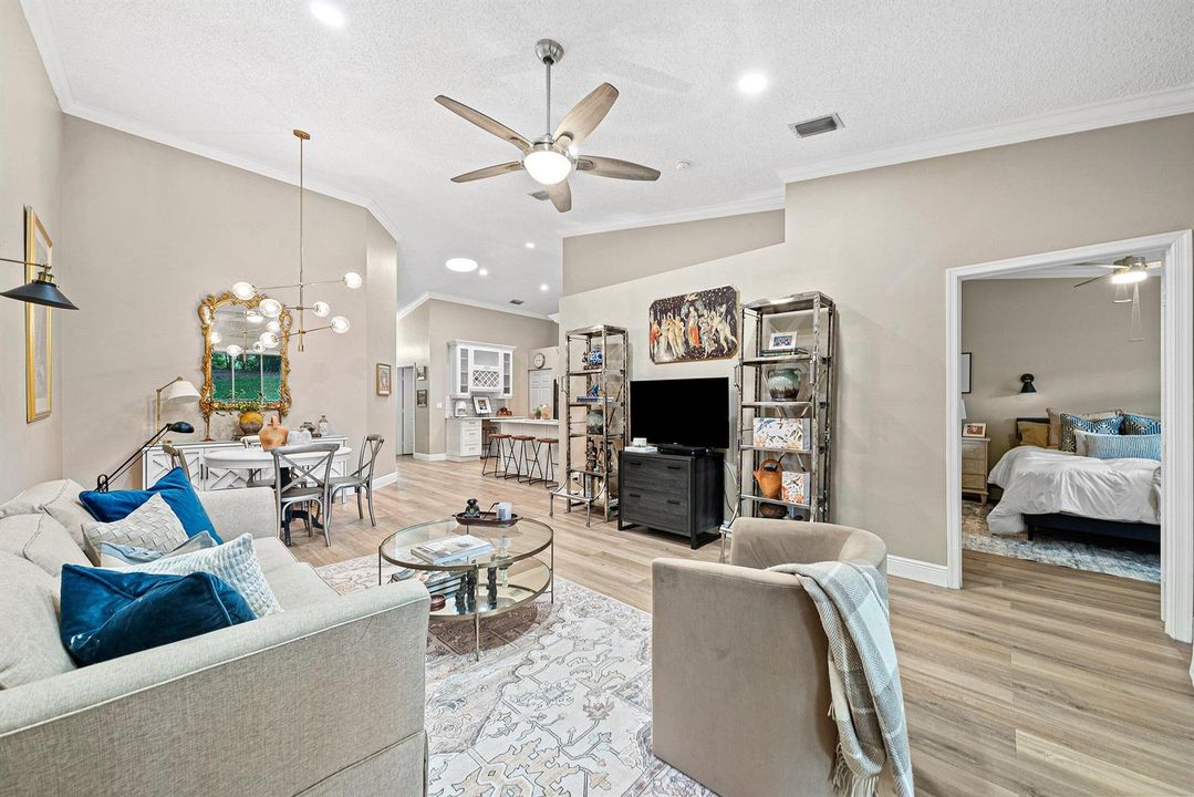 016-9444SwanseaLane-WestPalmBeach-FL-334
