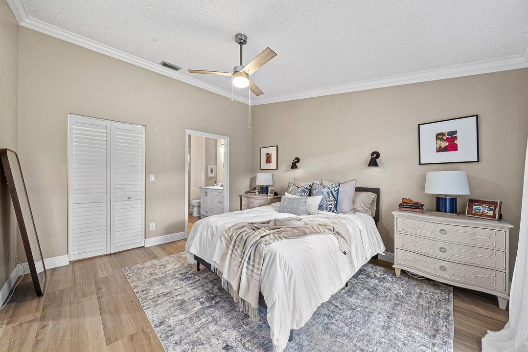 024-9444SwanseaLane-WestPalmBeach-FL-334